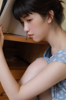 蕾丝内衣透明
